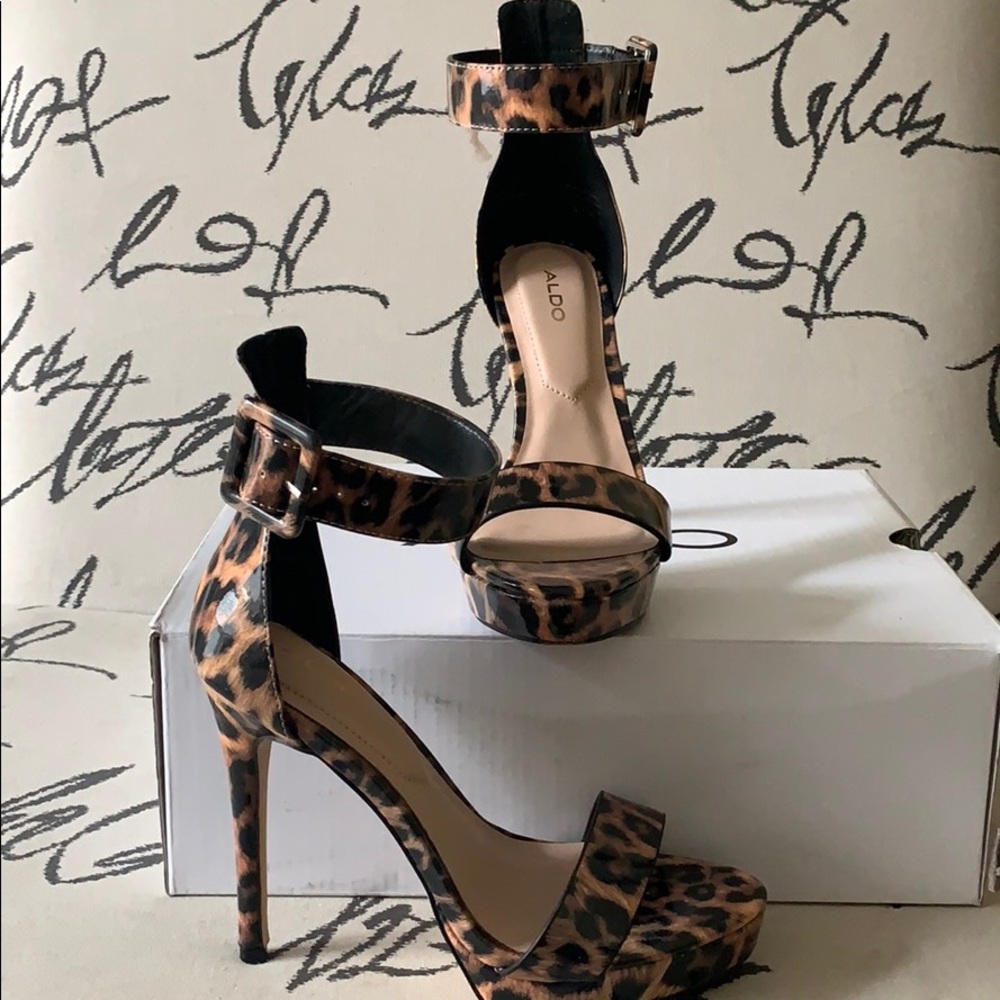 Aldo Leopard print/wedding/work pump